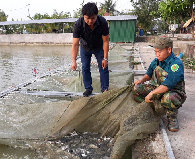20181227_162650-072729_246.jpg Ý thức, trách nhiệm của người tham gia nuôi trồng thủy sản ở Nghệ An chuyển biến rõ rệt. Ảnh: Võ Dũng.