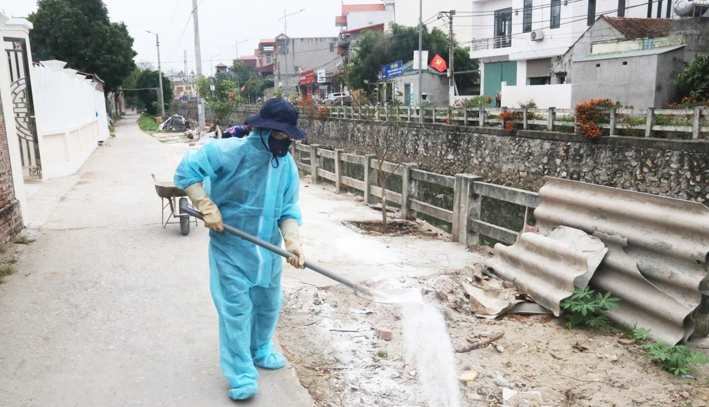 Vôi được ứng dụng trong sản xuất nông nghiệp với nhiều mục đích như dùng để khử trùng đất, khử trùng ao nuôi, khử trùng chuồng trại và khu vực chăn nuôi. Ảnh: Bacninh.gov.vn.