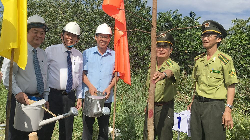 Tỉnh Bến Tre sẽ tập trung trồng cây trên những tuyến đường giao thông lớn, các khu hạ tầng đô thị, du lịch trên địa bàn tỉnh