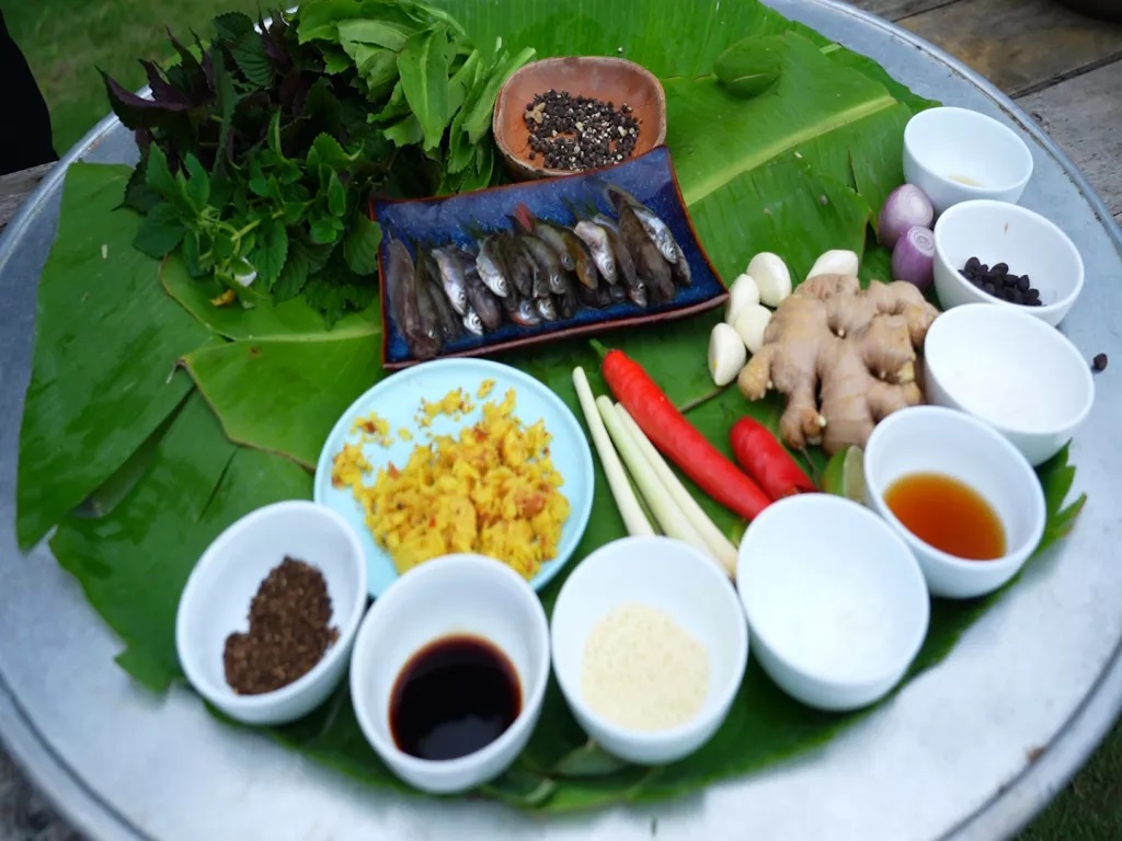 Cá khe có phải là một loài cá, vì sao thiên hạ đến nơi này của Quảng Ninh ham ăn cá này vùi tro? - Ảnh 3.