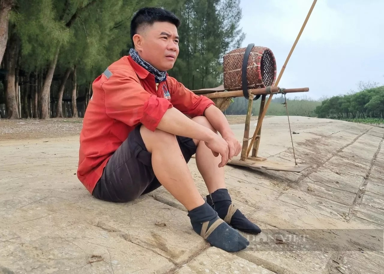 Câu cá kỳ lạ nhất quả đất, 5 tiếng bỏ túi nửa triệu đồng - Ảnh 2. Câu cá kỳ lạ nhất quả đất, 5 tiếng bỏ túi nửa triệu đồng - Ảnh 2.
