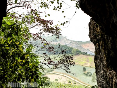 Đi lấy củi tình cờ phát hiện cái động núi đá vôi ở tỉnh Ninh Bình, sau 26 năm vẫn hoang sơ đến 